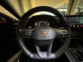 CUPRA Leon (2021) thumbnail 13
