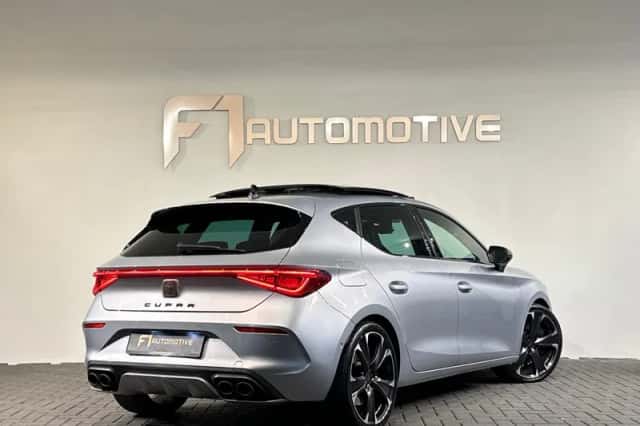 CUPRA Leon (2021) thumbnail 3
