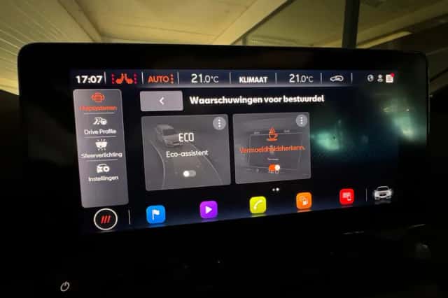 CUPRA Leon (2021) thumbnail 26