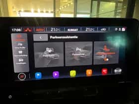 CUPRA Leon (2021) thumbnail 30