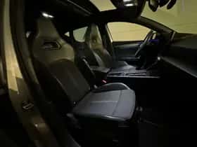 CUPRA Leon (2021) thumbnail 36