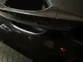 Volkswagen Tiguan (2021) thumbnail 18