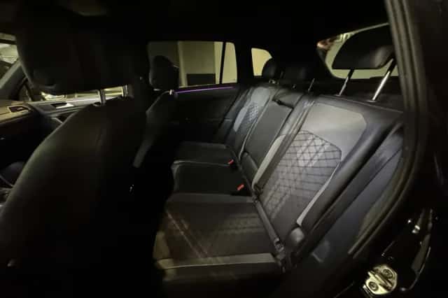 Volkswagen Tiguan (2021) thumbnail 21
