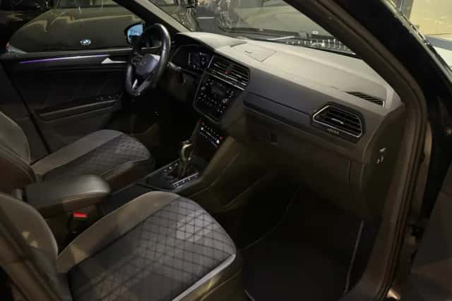 Volkswagen Tiguan (2021) thumbnail 38