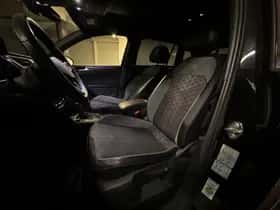 Volkswagen Tiguan (2021) thumbnail 6