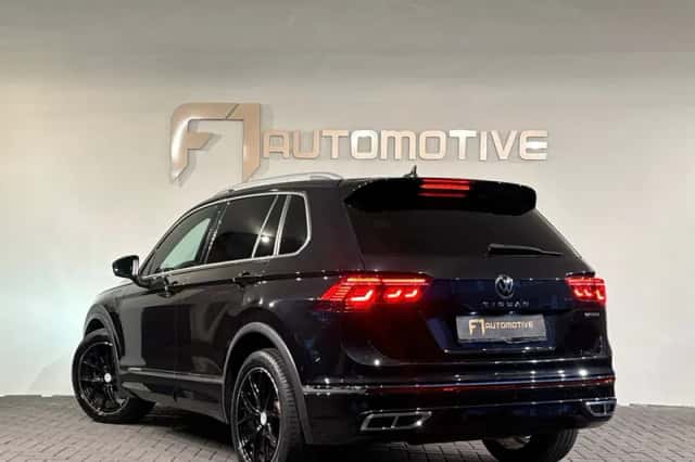 Volkswagen Tiguan (2021) thumbnail 8