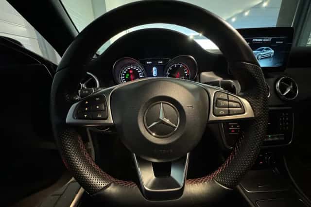 Mercedes-Benz CLA-Klasse (2017) thumbnail 13