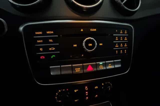 Mercedes-Benz CLA-Klasse (2017) thumbnail 20