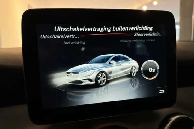 Mercedes-Benz CLA-Klasse (2017) thumbnail 24