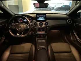 Mercedes-Benz CLA-Klasse (2017) thumbnail 4