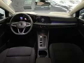 Volkswagen Golf (2020) thumbnail 4