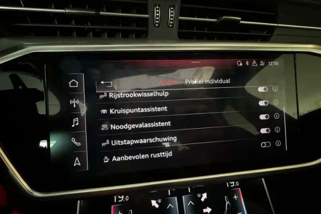 Audi A6 (2019) thumbnail 33