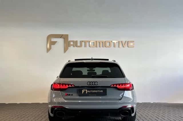 Audi RS4 (2021) thumbnail 11