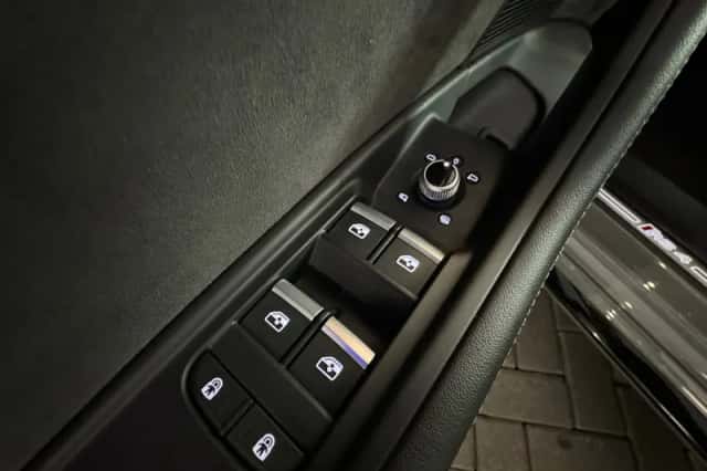 Audi RS4 (2021) thumbnail 21