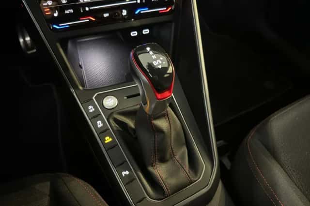 Volkswagen Polo (2022) thumbnail 18