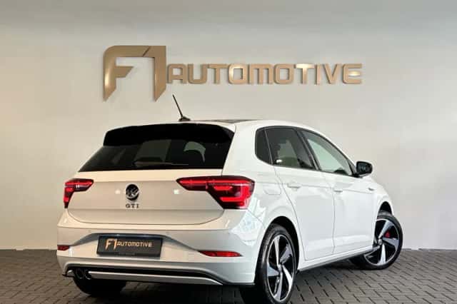 Volkswagen Polo (2022) thumbnail 3