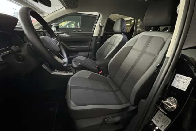 Volkswagen Polo (2024) thumbnail 6
