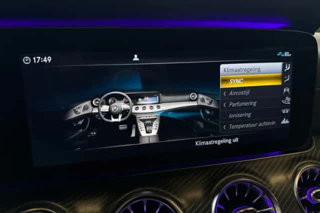 Mercedes-AMG GT (2019) thumbnail 42