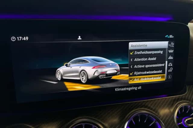 Mercedes-AMG GT (2019) thumbnail 44