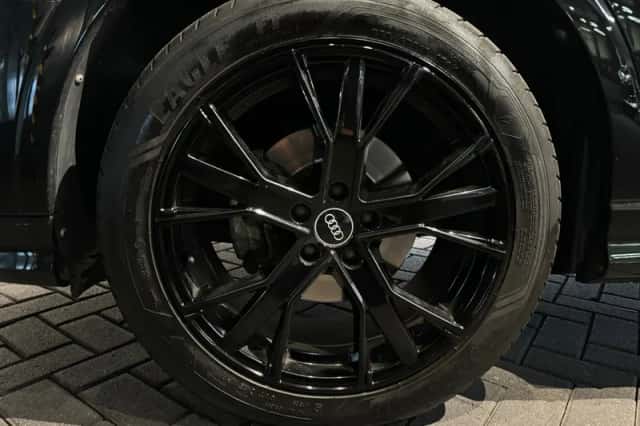 Audi Q3 (2021) thumbnail 13