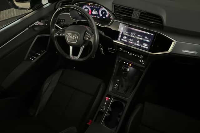 Audi Q3 (2021) thumbnail 27