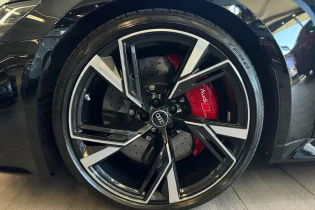 Audi RS6 (2021) thumbnail 13
