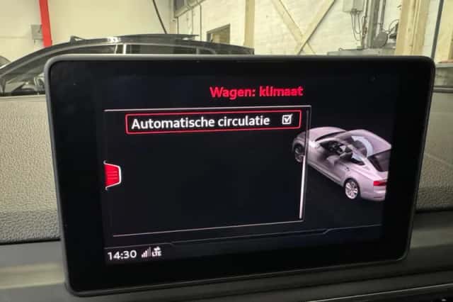 Audi A5 (2018) thumbnail 25