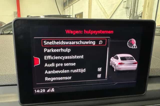 Audi A5 (2018) thumbnail 26
