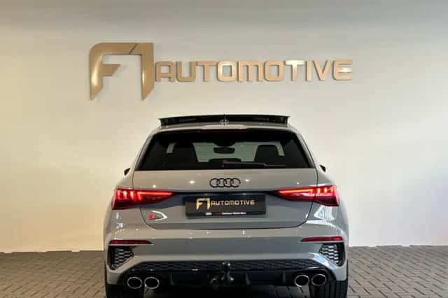 Audi S3 (2020) thumbnail 11