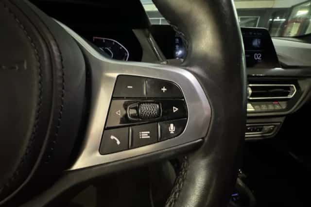 BMW 1-Serie (2021) thumbnail 15