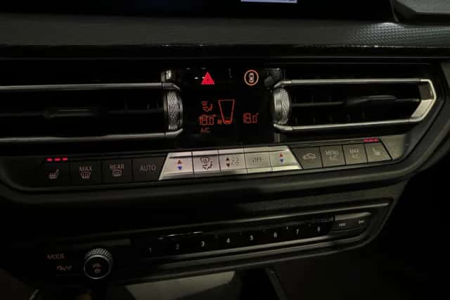 BMW 1-Serie (2021) thumbnail 19