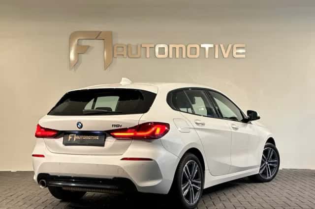 BMW 1-Serie (2021) thumbnail 3