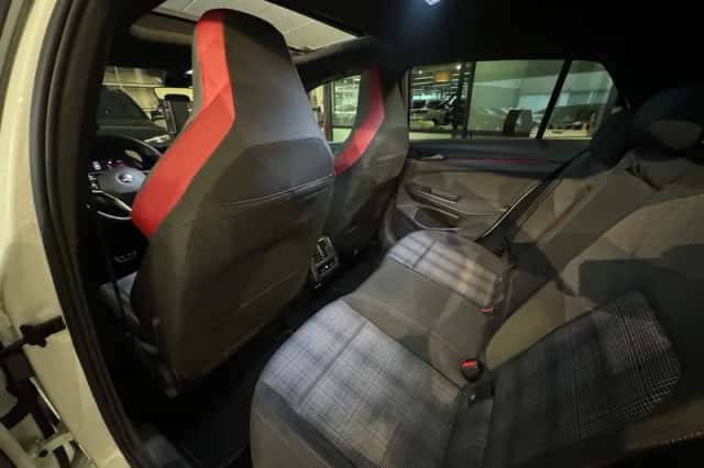 Volkswagen Golf (2021) thumbnail 13