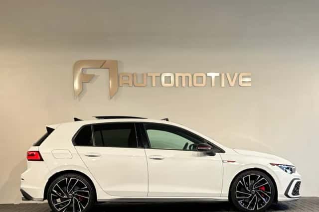 Volkswagen Golf (2021) thumbnail 10