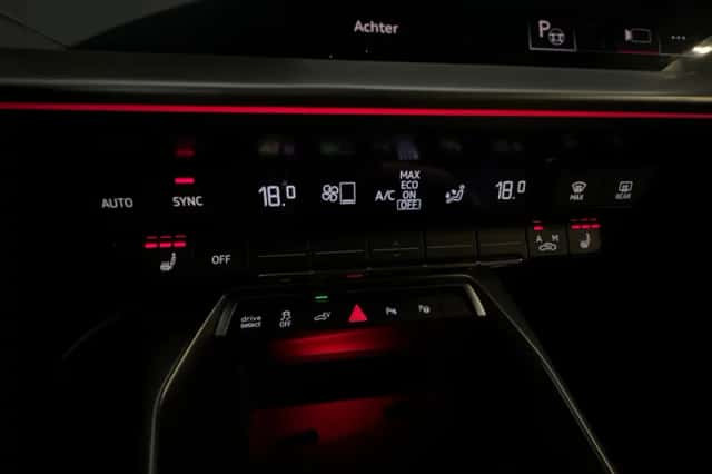 Audi A3 (2021) thumbnail 15