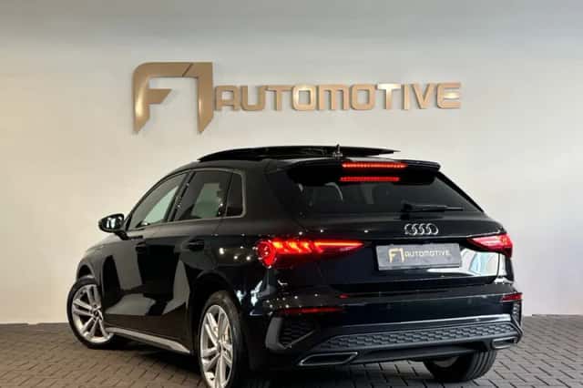 Audi A3 (2021) thumbnail 8