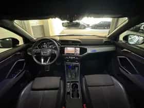 Audi Q3 (2022) thumbnail 4