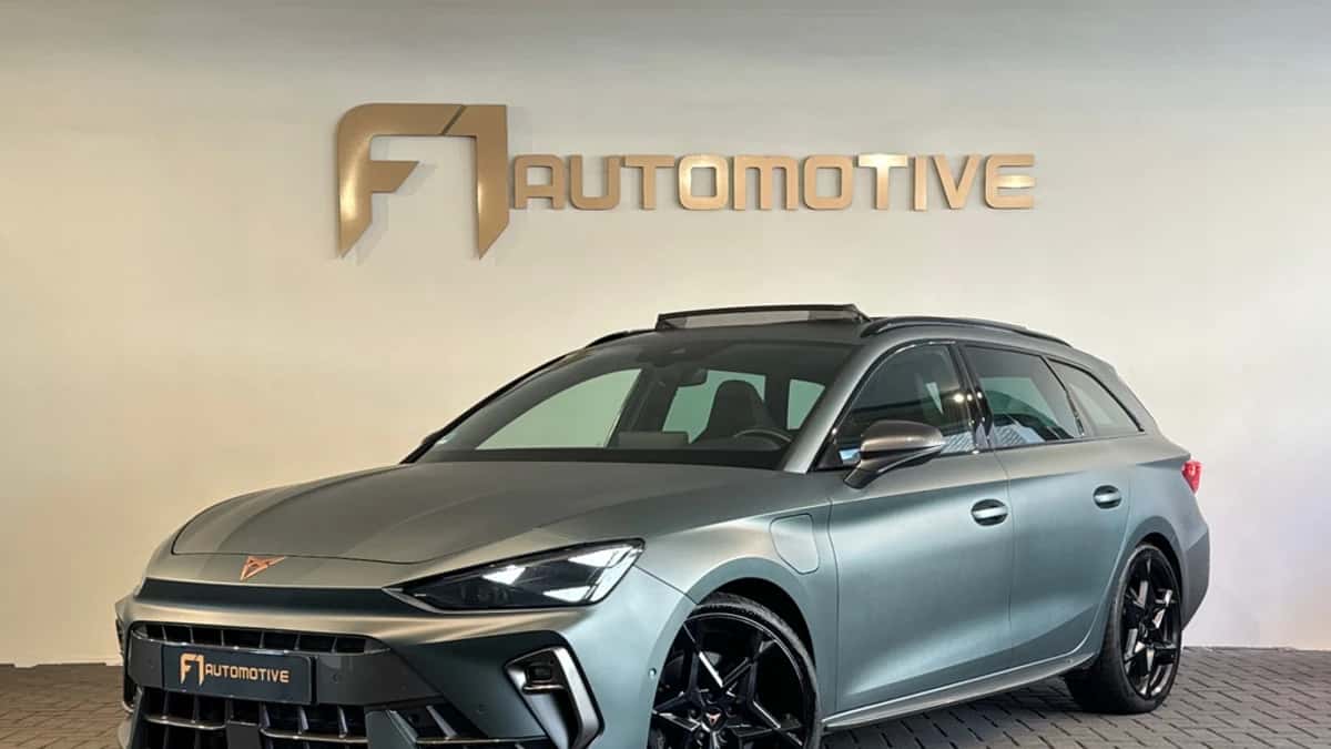 CUPRA Leon (2024) — foto 1