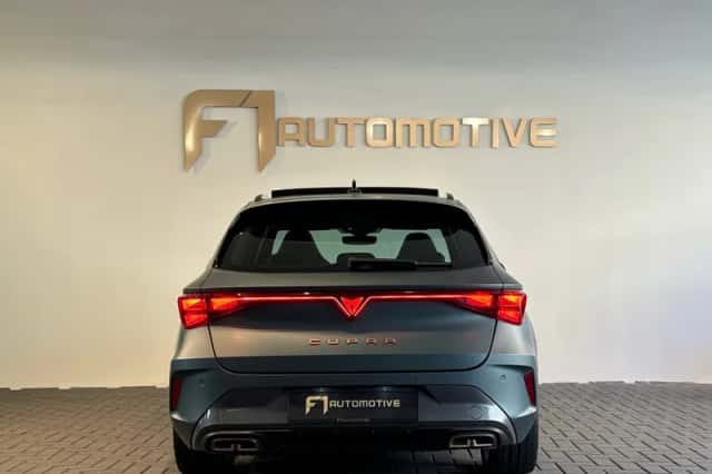 CUPRA Leon Sportstourer (2024) thumbnail 11