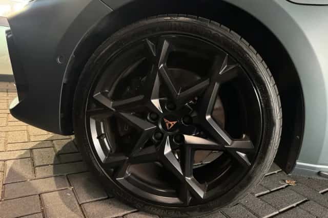 CUPRA Leon Sportstourer (2024) thumbnail 13
