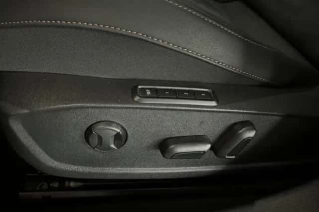 CUPRA Leon Sportstourer (2024) thumbnail 15