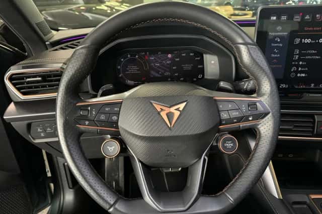 CUPRA Leon Sportstourer (2024) thumbnail 16