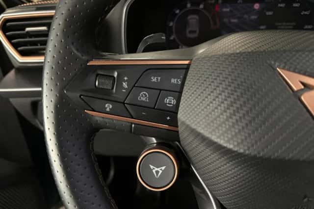 CUPRA Leon Sportstourer (2024) thumbnail 17