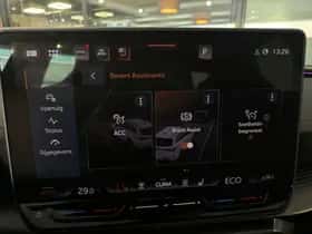 CUPRA Leon Sportstourer (2024) thumbnail 36