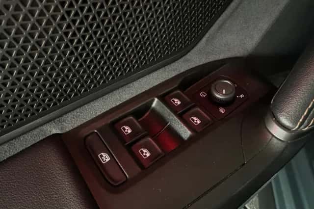 CUPRA Leon Sportstourer (2024) thumbnail 39