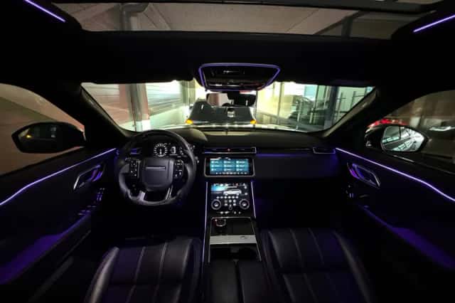 Land Rover Range Rover Velar (2020) thumbnail 4