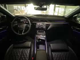 Audi e-tron (2022) thumbnail 4