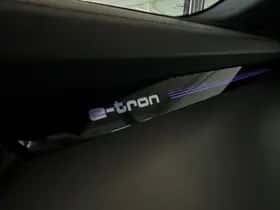 Audi e-tron (2022) thumbnail 38
