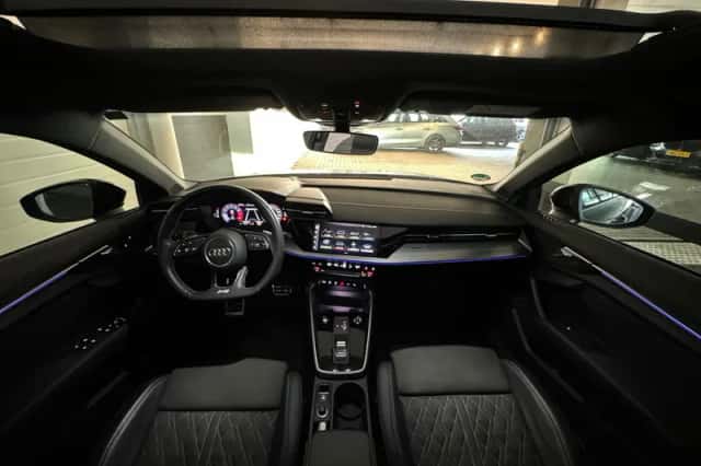 Audi S3 (2024) thumbnail 4