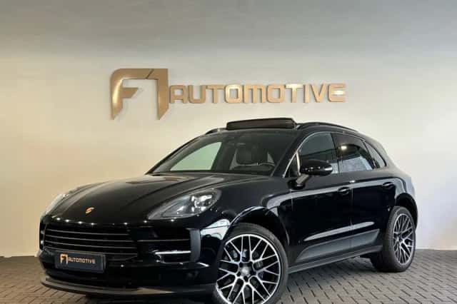 Porsche Macan (2019) thumbnail 1